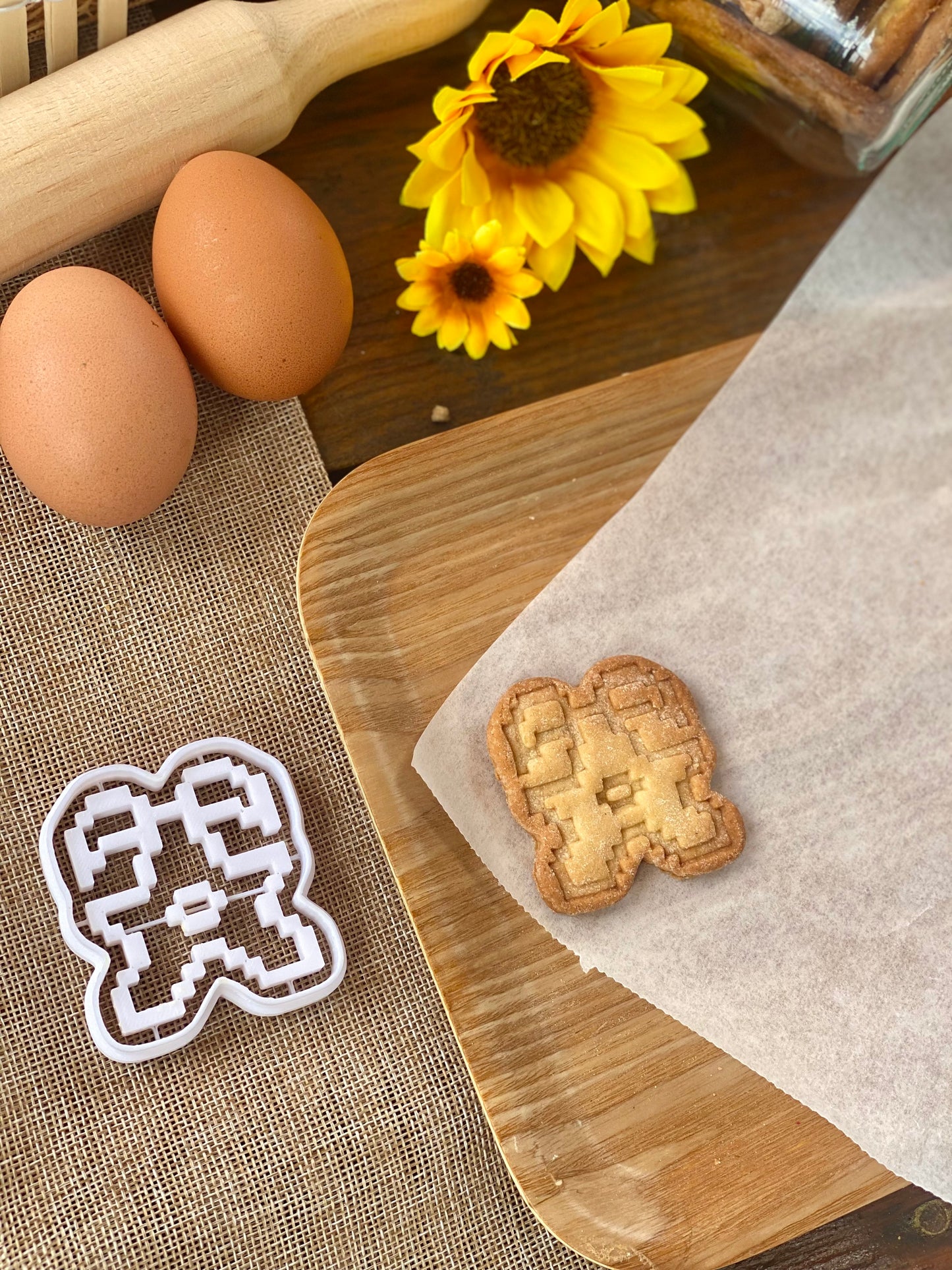 PRE-ORDER MOLDES DE GALLETAS SV - JUNIMO, FRUTA ESTELAR, GALLINA Y VAQUITA.